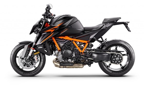 Verleihmotorrad KTM 1390 Super Duke R EVO vom Händler Motorrad Dirnberger GmbH & Co. KG - Bild 1