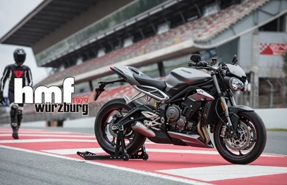 Leihmotorrad Triumph Street Triple 765 RS
