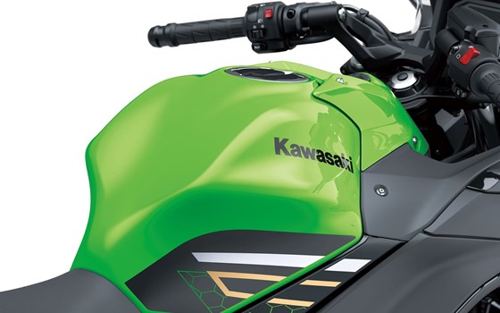 Verleihmotorrad Kawasaki Ninja 650 vom Händler Stöbe Motorräder - Bild 18 Verleihmotorrad Kawasaki Ninja 650 vom Händler Stöbe Motorräder - Bild 18