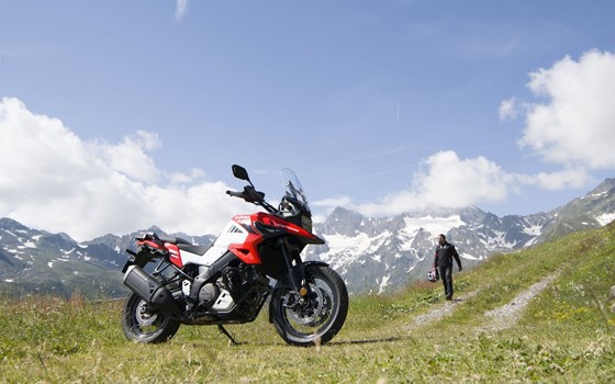 Verleihmotorrad Suzuki V-Strom 1050 XT vom Händler Auto und Motorrad Sturm - Bild 14 Verleihmotorrad Suzuki V-Strom 1050 XT vom Händler Auto und Motorrad Sturm - Bild 14