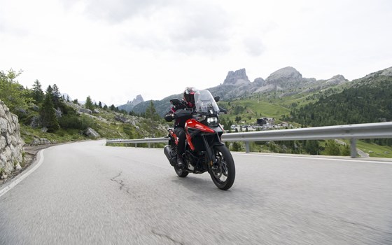 Verleihmotorrad Suzuki V-Strom 1050 XT vom Händler Auto und Motorrad Sturm - Bild 20 Verleihmotorrad Suzuki V-Strom 1050 XT vom Händler Auto und Motorrad Sturm - Bild 20