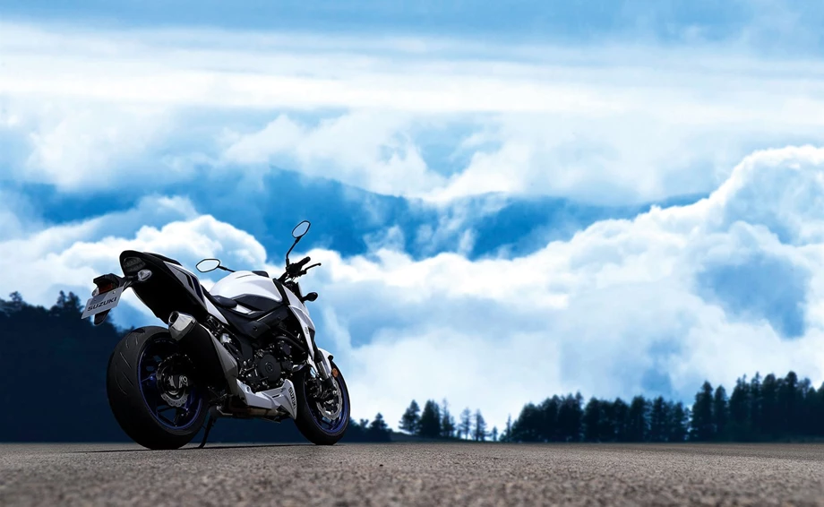 Verleihmotorrad Suzuki GSX-S750 vom Händler Auto und Motorrad Sturm Bild 23: Verleihmotorrad Suzuki GSX-S750 vom Händler Auto und Motorrad Sturm