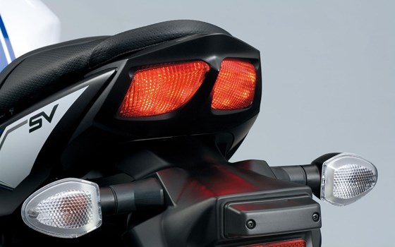 Verleihmotorrad Suzuki SV650 vom Händler Auto und Motorrad Sturm - Bild 10 Verleihmotorrad Suzuki SV650 vom Händler Auto und Motorrad Sturm - Bild 10