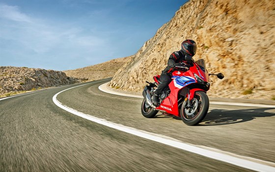 Verleihmotorrad Honda CBR500R E-Clutch vom Händler Bruhy Kraftfahrzeug GmbH - Bild 20