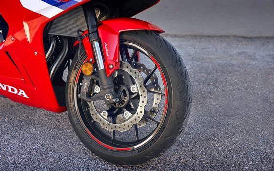 Verleihmotorrad Honda CBR500R E-Clutch vom Händler Bruhy Kraftfahrzeug GmbH - Bild 25