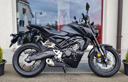 Leihmotorrad Honda CB125R Leihmotorrad Honda CB125R
