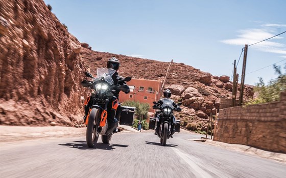 Verleihmotorrad KTM 790 Adventure vom Händler Stöbe Motorräder - Bild 13 Verleihmotorrad KTM 790 Adventure vom Händler Stöbe Motorräder - Bild 13