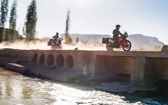 Verleihmotorrad KTM 790 Adventure vom Händler Stöbe Motorräder - Bild 16 Verleihmotorrad KTM 790 Adventure vom Händler Stöbe Motorräder - Bild 16