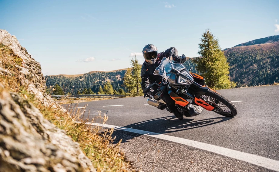 Verleihmotorrad KTM 790 Adventure vom Händler Stöbe Motorräder Bild 8: Verleihmotorrad KTM 790 Adventure vom Händler Stöbe Motorräder