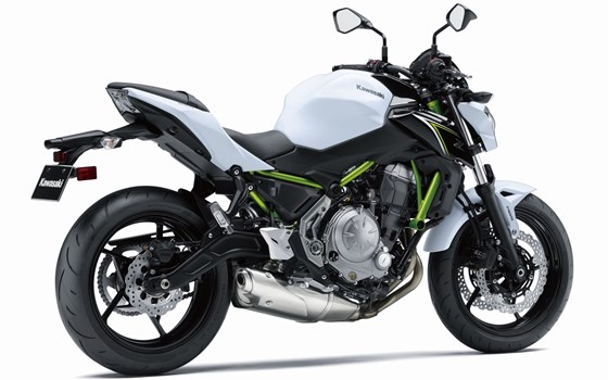 Verleihmotorrad Kawasaki Z650 vom Händler Stöbe Motorräder - Bild 13 Verleihmotorrad Kawasaki Z650 vom Händler Stöbe Motorräder - Bild 13