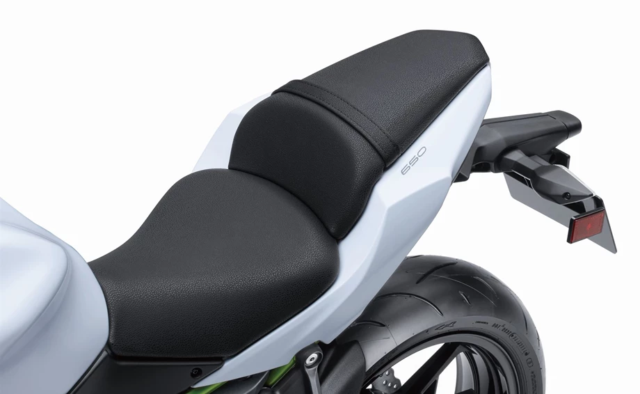 Verleihmotorrad Kawasaki Z650 vom Händler Stöbe Motorräder Bild 30: Verleihmotorrad Kawasaki Z650 vom Händler Stöbe Motorräder