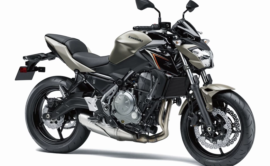 Verleihmotorrad Kawasaki Z650 vom Händler Stöbe Motorräder Bild 6: Verleihmotorrad Kawasaki Z650 vom Händler Stöbe Motorräder