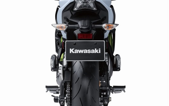 Verleihmotorrad Kawasaki Z650 vom Händler Stöbe Motorräder - Bild 8 Verleihmotorrad Kawasaki Z650 vom Händler Stöbe Motorräder - Bild 8