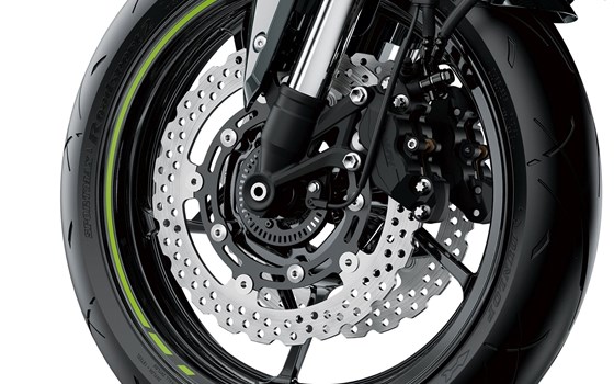 Verleihmotorrad Kawasaki Z900 vom Händler Stöbe Motorräder - Bild 20 Verleihmotorrad Kawasaki Z900 vom Händler Stöbe Motorräder - Bild 20