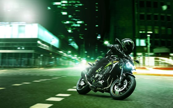Verleihmotorrad Kawasaki Z900 vom Händler Stöbe Motorräder - Bild 23 Verleihmotorrad Kawasaki Z900 vom Händler Stöbe Motorräder - Bild 23