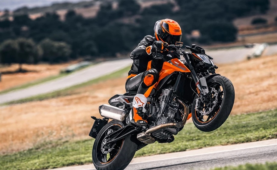 Verleihmotorrad KTM 790 Duke vom Händler Stöbe Motorräder Bild 8: Verleihmotorrad KTM 790 Duke vom Händler Stöbe Motorräder