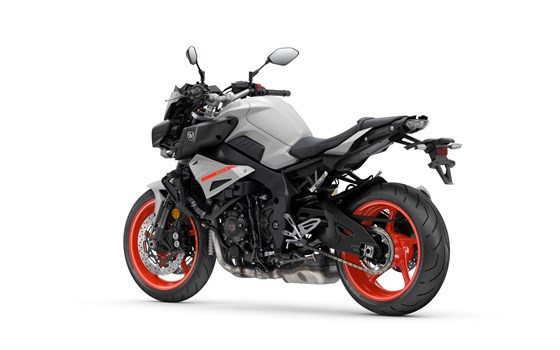 Verleihmotorrad Yamaha MT-10 vom Händler Motorrad Ruser - Bild 8 Verleihmotorrad Yamaha MT-10 vom Händler Motorrad Ruser - Bild 8