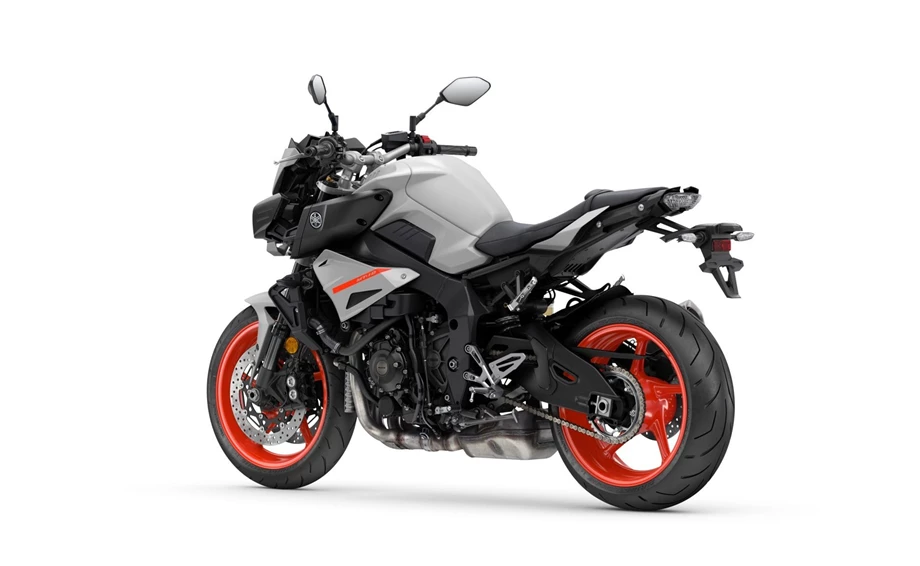Verleihmotorrad Yamaha MT-10 vom Händler Motorrad Ruser Bild 8: Verleihmotorrad Yamaha MT-10 vom Händler Motorrad Ruser