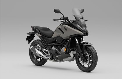 Leihmotorrad Honda NC750X DCT