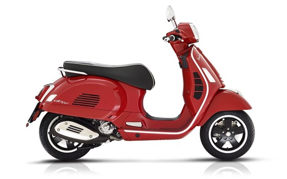 Verleihmotorrad Vespa GTS 300 hpe Super vom Händler Motorradsport Feil GmbH - Bild 5 Verleihmotorrad Vespa GTS 300 hpe Super vom Händler Motorradsport Feil GmbH - Bild 5