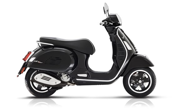 Verleihmotorrad Vespa GTS 300 hpe Super vom Händler Motorradsport Feil GmbH - Bild 7 Verleihmotorrad Vespa GTS 300 hpe Super vom Händler Motorradsport Feil GmbH - Bild 7