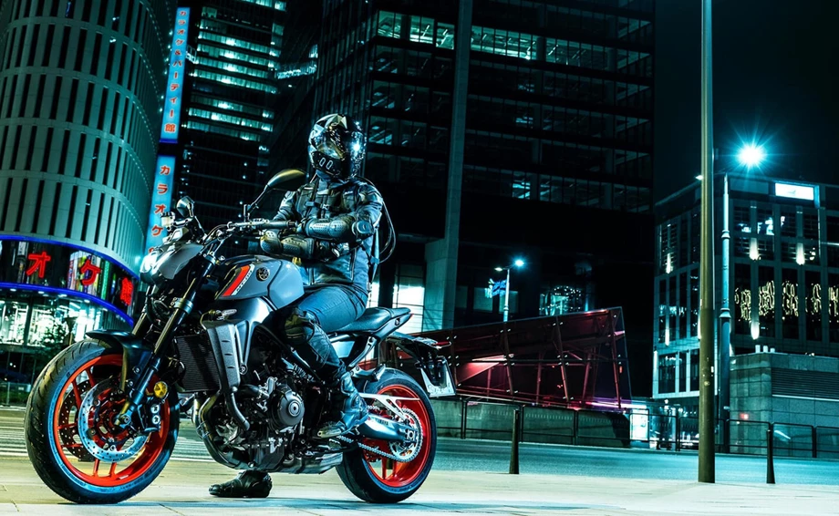 Verleihmotorrad Yamaha MT-09 vom Händler Motorrad Henkel Bild 25: Verleihmotorrad Yamaha MT-09 vom Händler Motorrad Henkel