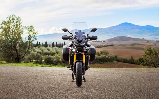 Verleihmotorrad Yamaha Tracer 9 GT vom Händler Motorrad Henkel - Bild 15 Verleihmotorrad Yamaha Tracer 9 GT vom Händler Motorrad Henkel - Bild 15