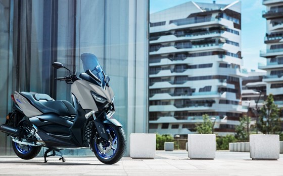 Verleihmotorrad Yamaha XMAX 300 vom Händler Zweirad Mildner - Bild 13 Verleihmotorrad Yamaha XMAX 300 vom Händler Zweirad Mildner - Bild 13