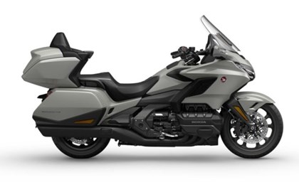 Leihmotorrad Honda GL 1800 Goldwing Tour DCT