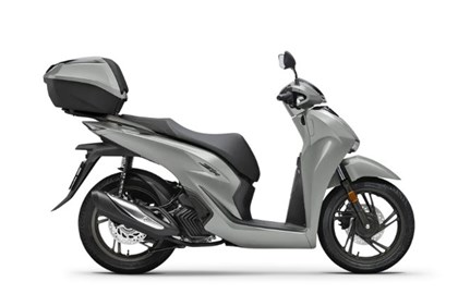 Leihmotorrad Honda SH125i Leihmotorrad Honda SH125i