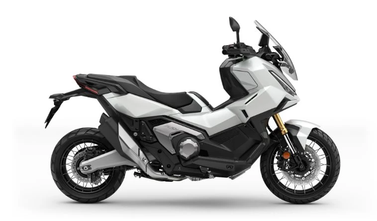 Verleihmotorrad Honda X-ADV vom Händler Honda Semmler GbR Bild 1: Verleihmotorrad Honda X-ADV vom Händler Honda Semmler GbR