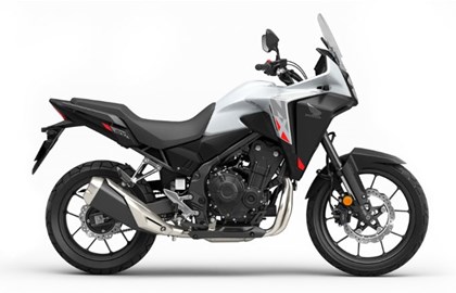 Leihmotorrad Honda NX500
