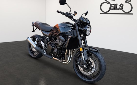 Verleihmotorrad Kawasaki Z900 RS Black Ball Edition vom Händler Hartmut Eils Motorradhandel - Bild 1