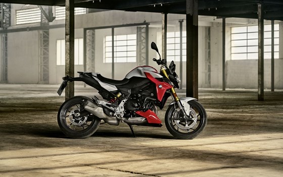 Verleihmotorrad BMW F 900 R vom Händler Euro Motors Graz Motorradhandels GmbH - Bild 17