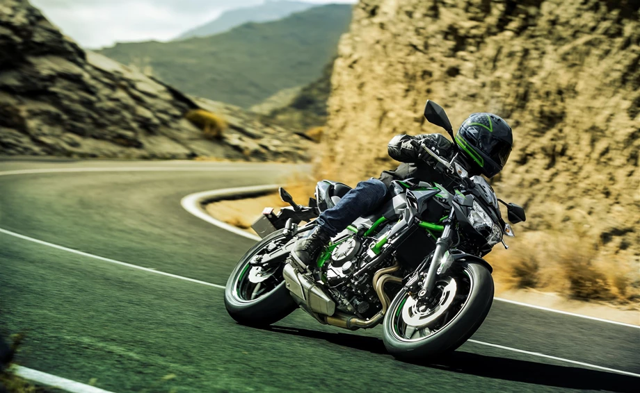 Verleihmotorrad Kawasaki Z650 vom Händler Motorrad Center Nord Bild 5: Verleihmotorrad Kawasaki Z650 vom Händler Motorrad Center Nord