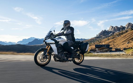 Verleihmotorrad Yamaha Tracer 9 GT vom Händler M.A.D. Motorräder - Bild 3 Verleihmotorrad Yamaha Tracer 9 GT vom Händler M.A.D. Motorräder - Bild 3