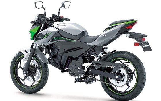 Verleihmotorrad Kawasaki Z e-1 vom Händler Jürgen Rapp e.K. - Bild 4 Verleihmotorrad Kawasaki Z e-1 vom Händler Jürgen Rapp e.K. - Bild 4