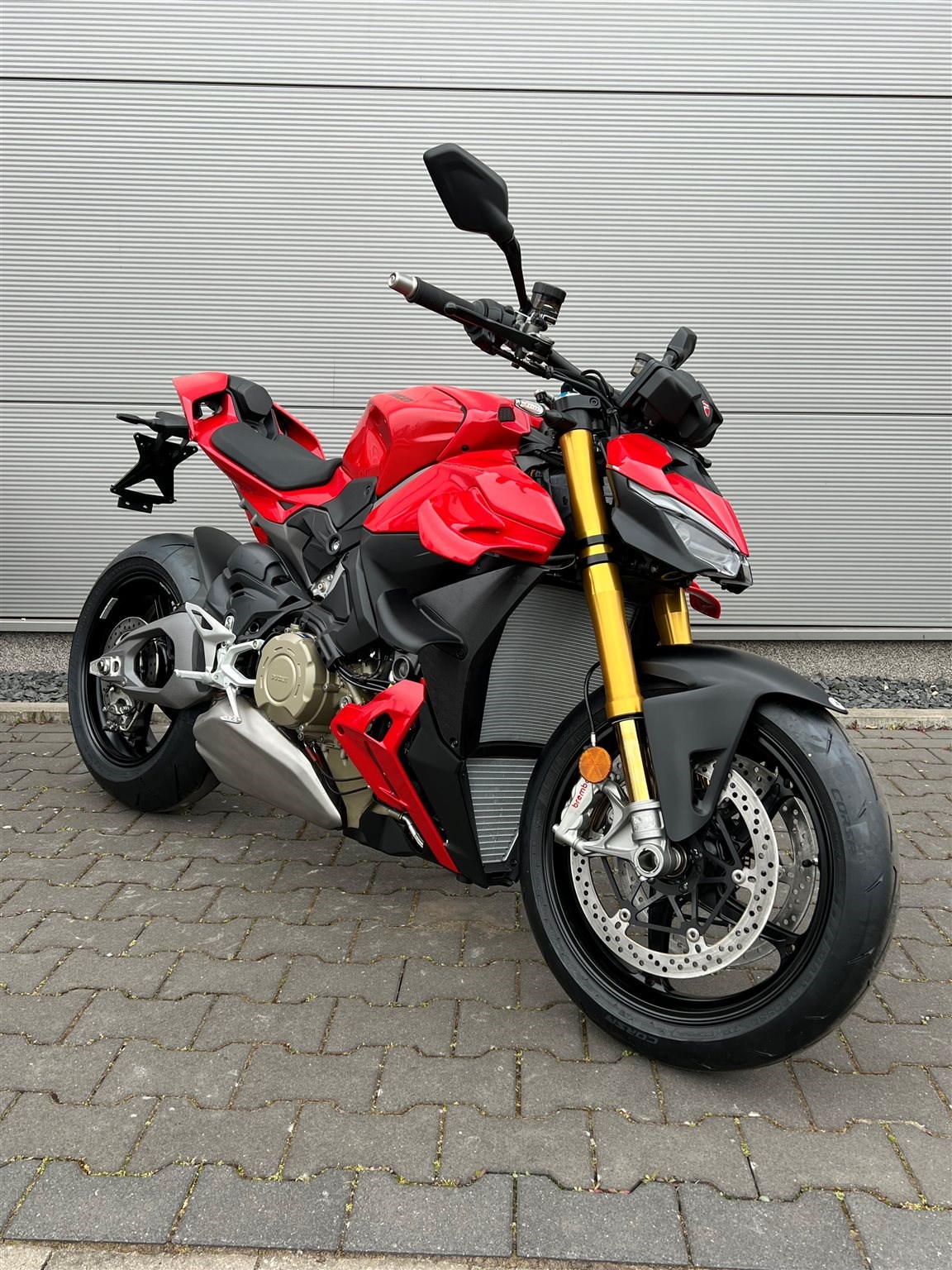 Ducati Streetfighter V4 S