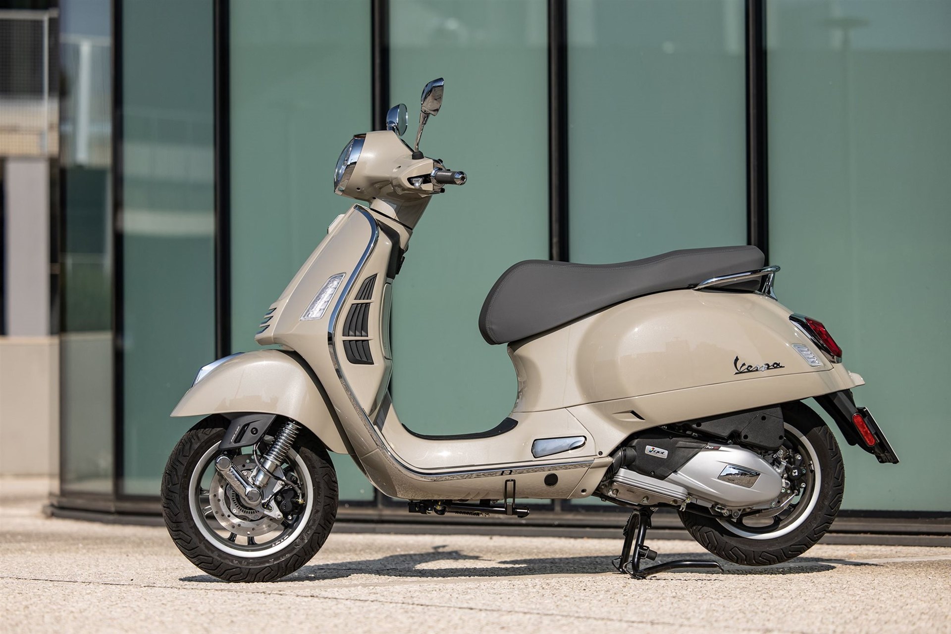 Vespa GTS 125
