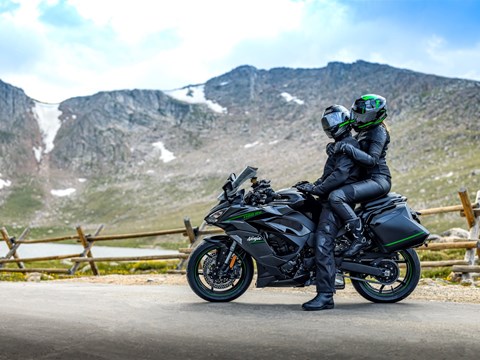 Kawasaki Ninja 1100SX SE