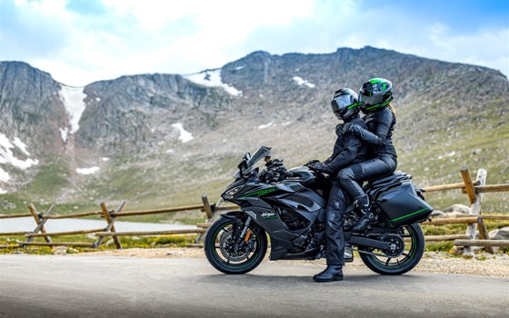 Verleihmotorrad Kawasaki Ninja 1100SX SE vom Händler Motorradtechnik Geenen GmbH - Bild 1 Verleihmotorrad Kawasaki Ninja 1100SX SE vom Händler Motorradtechnik Geenen GmbH - Bild 1