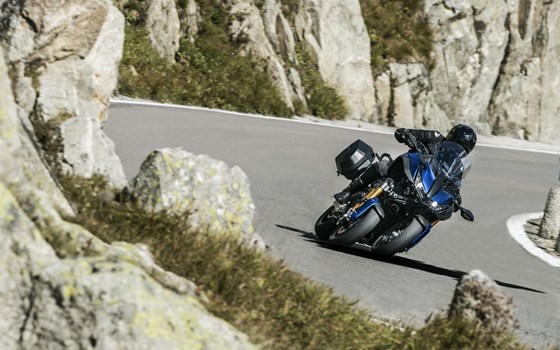 Verleihmotorrad Yamaha Niken GT vom Händler Zweiradsport Meine - Bild 6