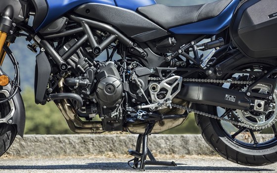 Verleihmotorrad Yamaha Niken GT vom Händler Zweiradsport Meine - Bild 8