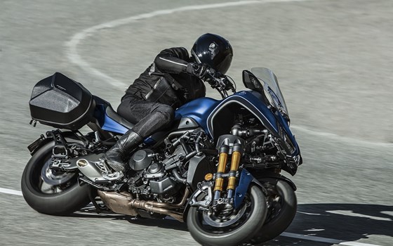 Verleihmotorrad Yamaha Niken GT vom Händler Zweiradsport Meine - Bild 5
