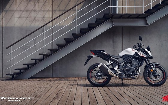 Verleihmotorrad Honda CB500 Hornet vom Händler Motorrad Oeler GmbH - Bild 18