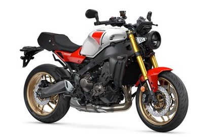 Leihmotorrad Yamaha XSR900