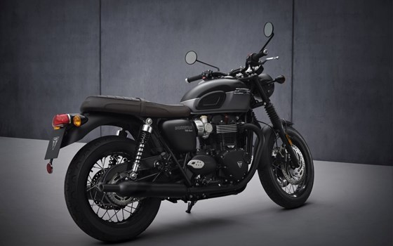 Verleihmotorrad Triumph Bonneville T120 Black vom Händler Klingenberger Kehl GbR - Bild 6 Verleihmotorrad Triumph Bonneville T120 Black vom Händler Klingenberger Kehl GbR - Bild 6