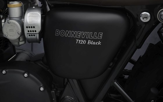 Verleihmotorrad Triumph Bonneville T120 Black vom Händler Klingenberger Kehl GbR - Bild 9 Verleihmotorrad Triumph Bonneville T120 Black vom Händler Klingenberger Kehl GbR - Bild 9