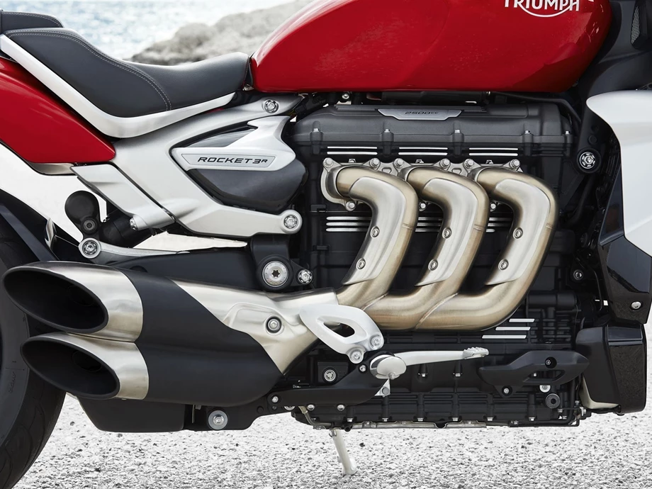 Verleihmotorrad Triumph Rocket 3 R vom Händler Klingenberger Kehl GbR Bild 5: Verleihmotorrad Triumph Rocket 3 R vom Händler Klingenberger Kehl GbR