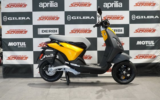Verleihmotorrad Piaggio 1 + vom Händler Zweirad Schira Inh. Uwe Schütze e.K. - Bild 2 Verleihmotorrad Piaggio 1 + vom Händler Zweirad Schira Inh. Uwe Schütze e.K. - Bild 2